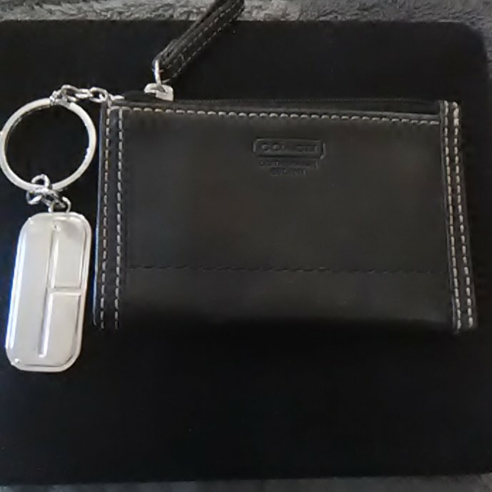 Vintage Coach key & card wallet